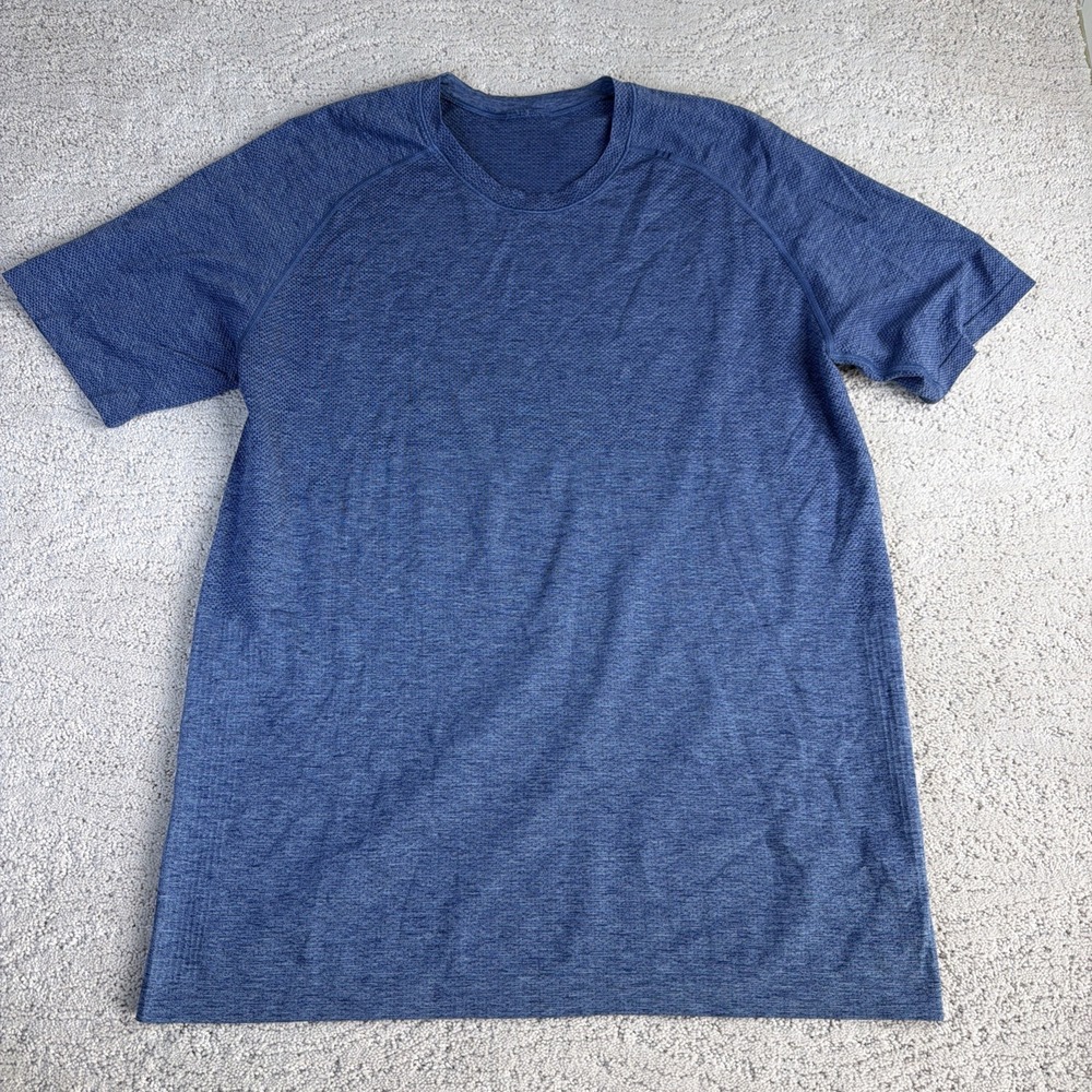 Men's Lululemon Size Large Heather Blue Vent Tech Tshirt Athletic Gym